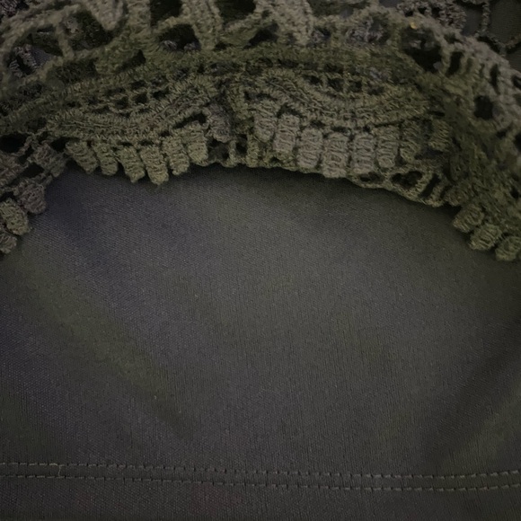 LC WOMENS NAVY LACE MACRAME SHORTS S - Picture 5 of 6